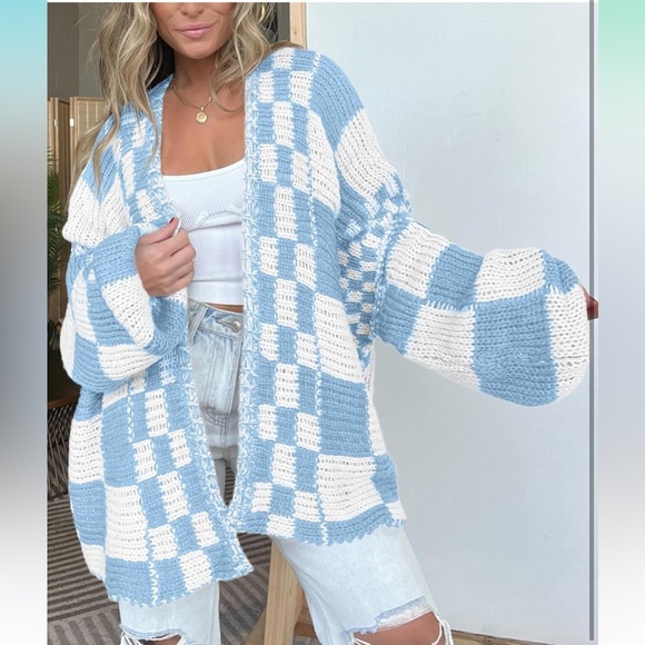 Checkered cardigan Sweater - Picture 3 of 8